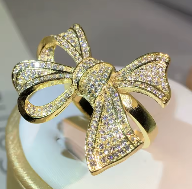 Anillo Elegant Bow