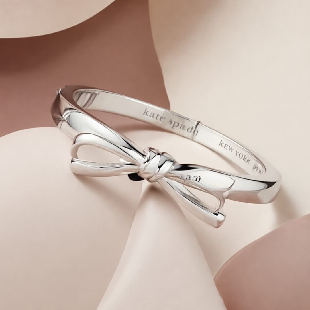 Skinny Mini Bow Bangle - Silver