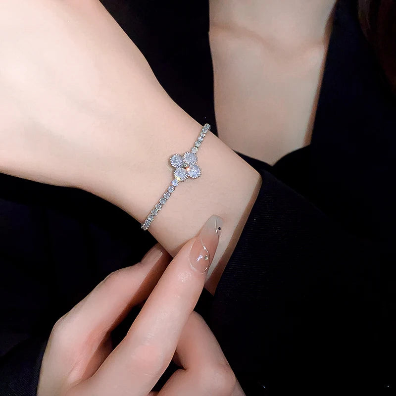Brazalete con Trébol de la suerte